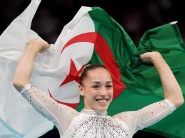 Kaylia Nemour en or aux barres asymétriques (étape du Caire): Et une de plus!