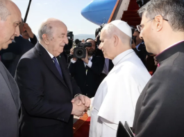 Algérie-Vatican: Le président de la République salue le pape Léon XIV à son départ à l’aéroport international Houari-Boumediene