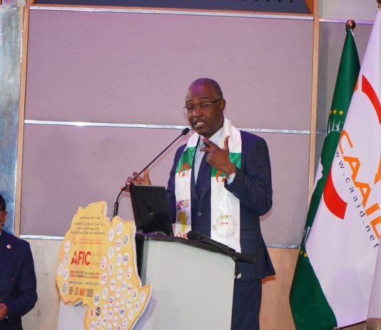 AFIC12: Hidaoui défend une Afrique économique unie