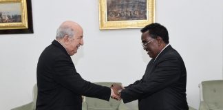 Le président de la République reçoit le ministre somalien de l’Intérieur et des Affaires fédérales