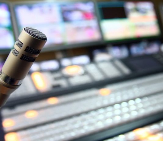 Médias audiovisuels et déontologie sportive: L’Autorité de régulation recadre les plateaux sportifs