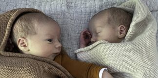 Etats-Unis: Deux hommes découvrent qu’ils ont été échangés à la naissance, l’hôpital poursuivi