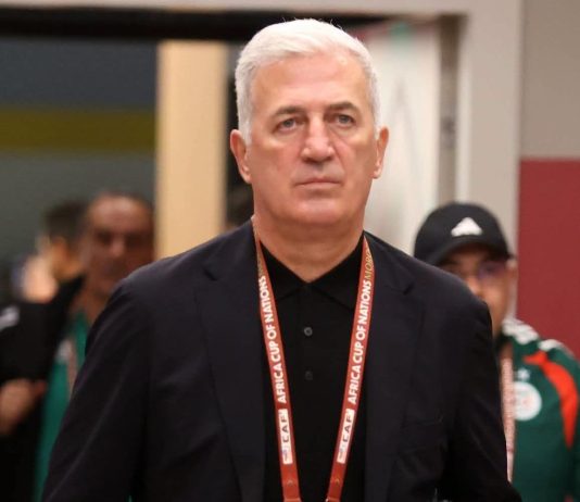 EN: La FAF presse Petkovic pour établir son programme