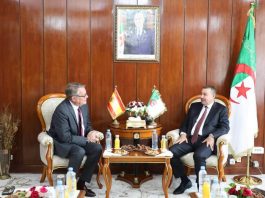 Audience: Sayoud reçoit l’ambassadeur du Royaume d’Espagne en Algérie