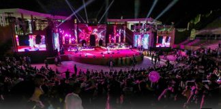 Batna: Le public en force à la 2ème soirée du festival culturel international de Timgad