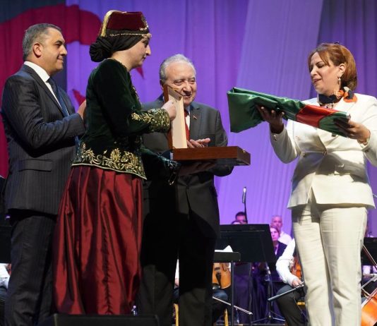 64e anniversaire de l’Indépendance: Bendouda célèbre l’héritage de Mohamed Fawzi, compositeur de«Kassaman»