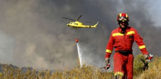 Incendies en Espagne: des vents « erratiques » risquent d’aggraver la situation