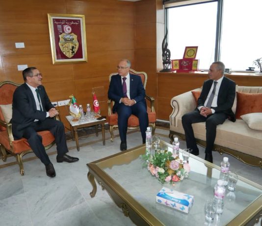 Algérie – Tunisie: Le DG des Douanes prend part aux travaux de la Commission mixte de la coopération douanière à Tunis
