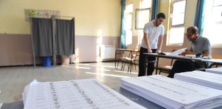 Élections législatives du 2 juillet: Fin du vote, début de la course aux 407 sièges
