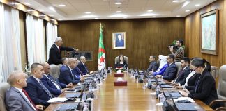 APN: Répartition des missions entre les vice-présidents: Khalida Boufedeche, préside une réunion