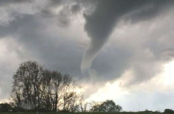 tornade france