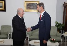 Audience: Le président de la République reçoit le ministre slovaque des Affaires étrangères