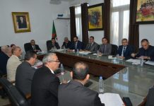 Education: Sadaoui préside une conférence nationale avec les directeurs du secteur