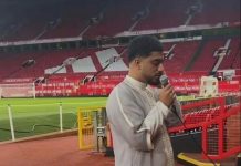 Un moment sans précédent: L’appel à la prière résonne à Old Trafford, le stade de Manchester United, club anglais.
