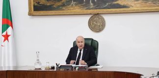 Présidence: Le président de la République préside une réunion du Conseil des ministres